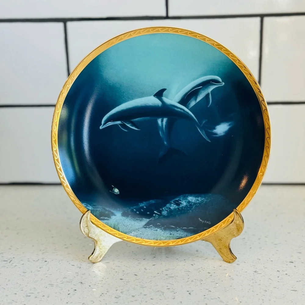 Set of 3 Wyland “Great Mammals of the Sea” Plates - Picture 1 of 9